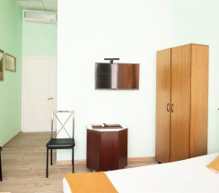 Трехместный  семейный номер в Круиз