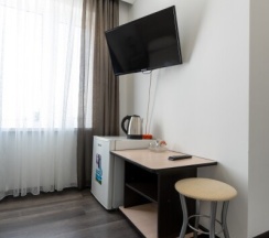 Двухместный стандарт с двумя односпальными кроватями в Станислав