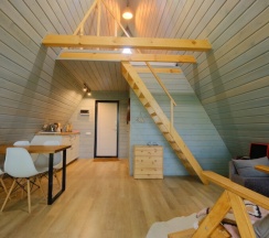 Дом A-frame с чаном в Urman Camp