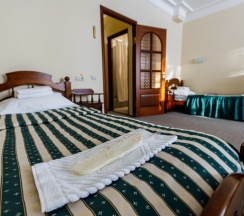 Четырёхместный номер Standard в Старая гостиница Лавры