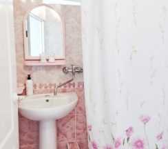 Трех-местный номер без балкона в Благодать