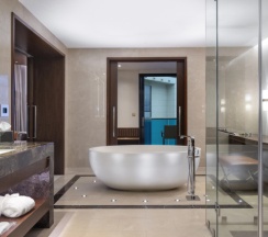 Люкс Presidential в Hilton Batumi