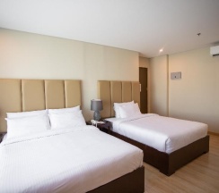 Двухместный номер Standard двуспальная кровать в Capital O 461 Asrodel Hotel