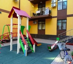 Апартаменты с 2 комнатами с балконом в Квартира на Нижнеимеретинской