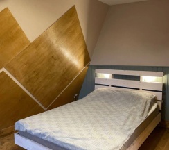 Коттедж с красивым видом из окна в Ракита