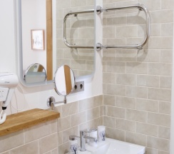 Джуниор сюит двухкомнатный 4-й этаж (409,407) в Увельские курорты