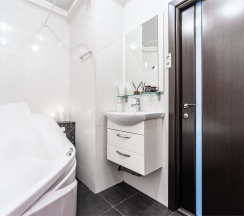 Евро 2 комнатная квартира на Татищева 49 для 6 гостей в Степаненков