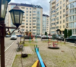 Однокомнатная квартира в Центре Города с балконом, на Оранжерейной, 21. в Свои