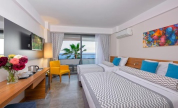 Двухместный номер Standard двуспальная кровать в Floria Beach Hotel