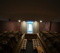 №13, 4 местный номер целиком, два яруса в Hostel Kirovsk.red