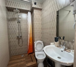 Двухместный стандарт с балконом в Шатун