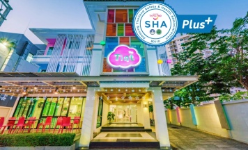 Двухместный номер Standard (двуспальная кровать) в The Tint at Phuket town