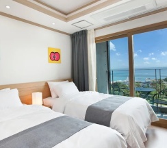 Двухместный номер Standard Цокольный этаж 2 отдельные кровати в Familia Hotel Jeju