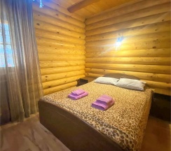 Двухместный стандартный номер (деревянный корпус) в Ирбис