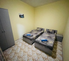 4-местный номер комфорт семейный в Вистерия