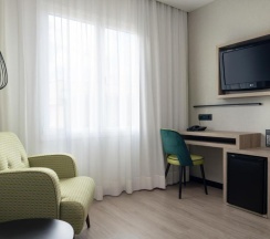 Двухместный номер Superior двуспальная кровать в Sercotel Hotel Parque