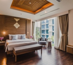 Номер Standard с 3 комнатами с балконом в Splash Beach Villa Resort