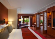 Двухместный люкс Rajah двуспальная кровать в Sheraton Grande Sukhumvit, a Luxury Collection Hotel, Bangkok