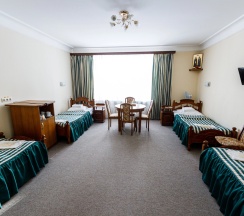 Четырёхместный номер Standard в Старая гостиница Лавры