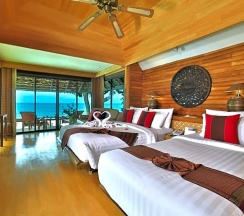 Коттедж с видом на залив в Sunset Park Resort and Spa
