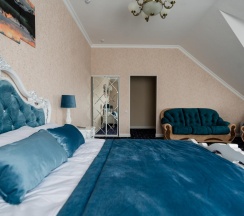 Номер люкс с 1 двуспальной кроватью в Djump hotel