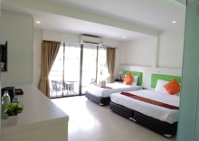 Номер Deluxe в Armoni Patong Beach Hotel