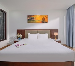 Двухместный полулюкс с балконом двуспальная кровать в Отель Aria Grand Hotel & Spa