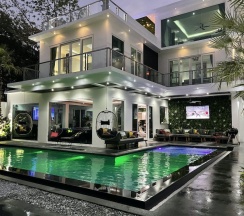 Двухместная вилла Grand двуспальная кровать в Villas In Pattaya