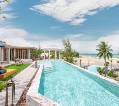 Четырёхместный Penthouse Pool ‘Devasom Sky Villa’ с 2 комнатами в Devasom Khao Lak Beach Resort & Villas