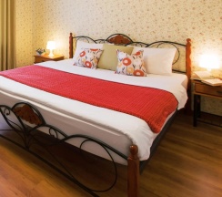 Апартаменты с балконом и с красивым видом из окна в Апартаменты Bliss aparts: Centre-Rybinskaya 11