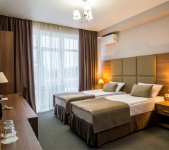 Стандартный двухместный номер в River star