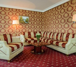 Номер люкс посольский (с завтраком) в SK Royal Moscow