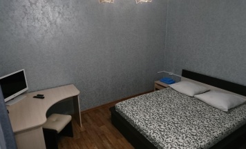 Номер стандарт с 1 двуспальной кроватью в Гостиный Дом