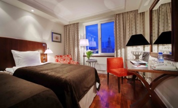 Улучшенный двухместный номер с 2 односпальными кроватями в Cosmos St. Petersburg Olympia Garden Hotel