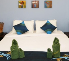 Номер Superior с видом на воду в Tharathip Resort