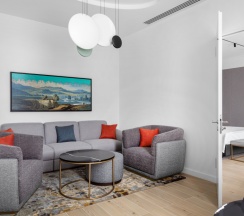 Апартаменты Базилиан с 2 комнатами в The Basilian Minsk, Curio Collection by Hilton