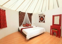 Номер Standard с балконом в The Natural Yurt Resort at Khao Kho