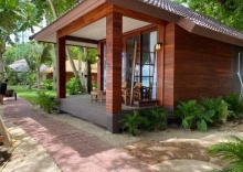 Бунгало Breeze beachfront в Отель Mali Koh Kradan