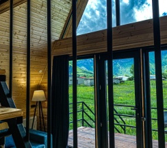 Апартаменты c 1 комнатой с балконом в Шале Gold cottages Kazbegi