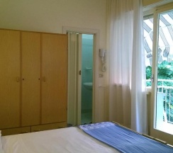 Двухместный номер Economy двуспальная кровать в Hotel Capri