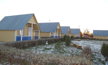 Коттедж стандарт с 3 односпальными кроватями (с завтраком) в Парус