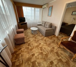 СЕМЕЙНЫЙ (TWIN + SOFA) в Россия