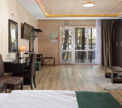 Номер Полулюкс с видом на Вуоксу в Жемчужина