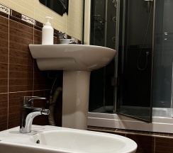 2-местный номер люкс с 1 двуспальной кроватью в Адам