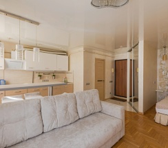 Двухместные апартаменты c 1 комнатой с балконом двуспальная кровать в Апартаменты Комфортные в центре Минска