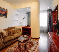 Номер Люкс (двухкомнатный) в Ring Premier Hotel