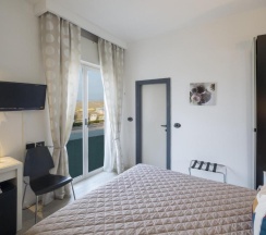 Двухместный номер Sea View 2 отдельные кровати в Hotel Levante