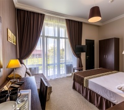 Полулюкс с балконом в Благодать