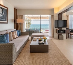 Люкс Corner Signature Cape в Cape Panwa Hotel (Sha)