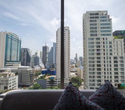 Двухместный семейный люкс двуспальная кровать в Novotel Bangkok Sukhumvit 20